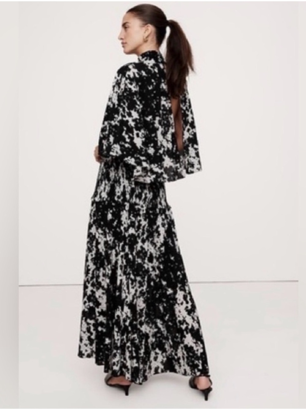 NEW! Banana Republic Stretch-Crepe Open-Back Maxi Dress - Size XS 🌅6️⃣